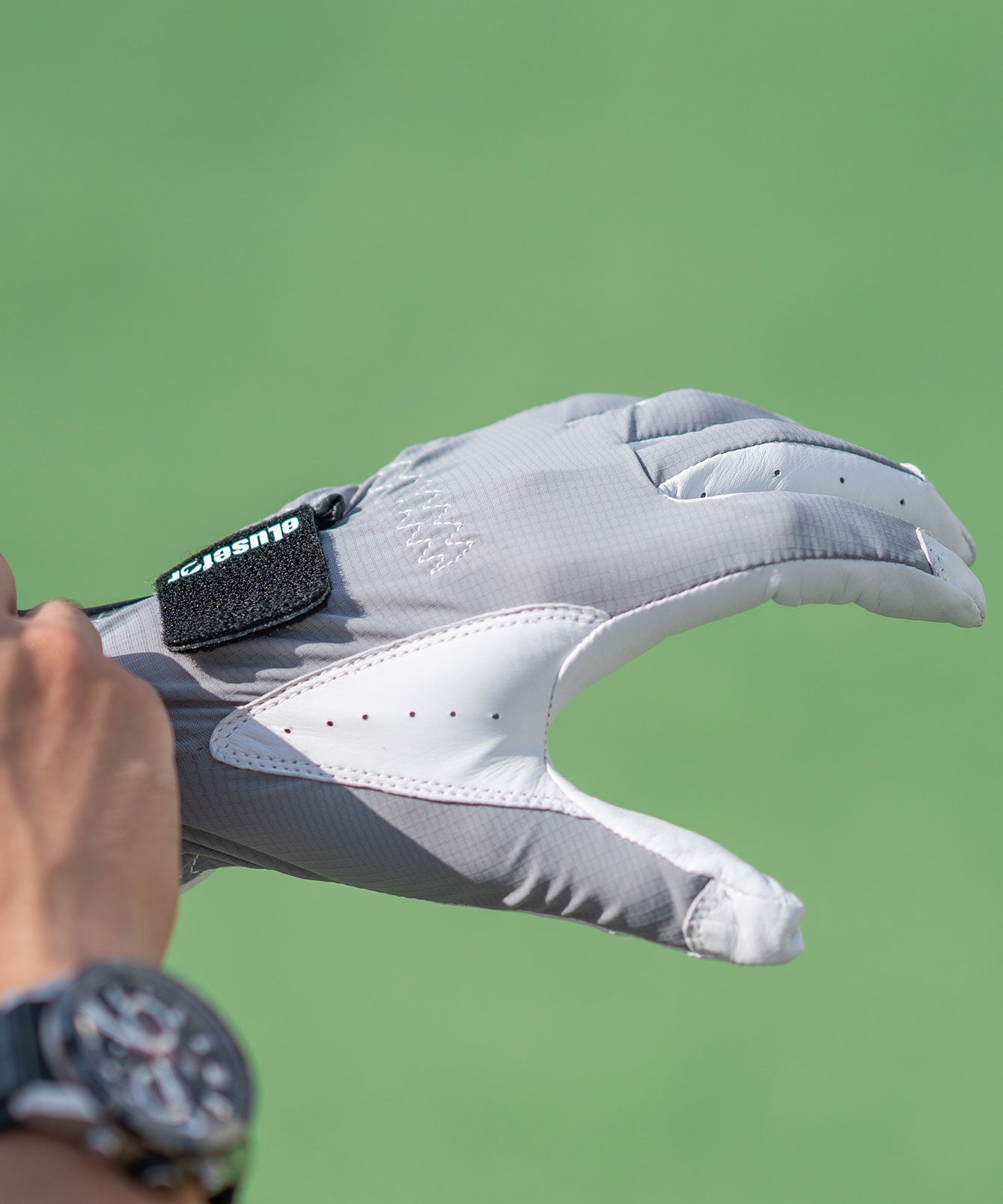 Precision Master Men's Left Hand Golf Glove - Ethiopian Highland Sheepskin Leather, Ergonomic Design, Ultimate Grip, BadgeFlex Add-on